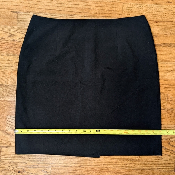 Banana Republic Women's Black Pencil Skirt Size 14 Classic Career Office - Picture 6 of 8